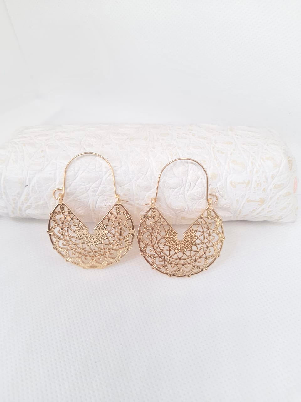 Weaving Gold Earrings